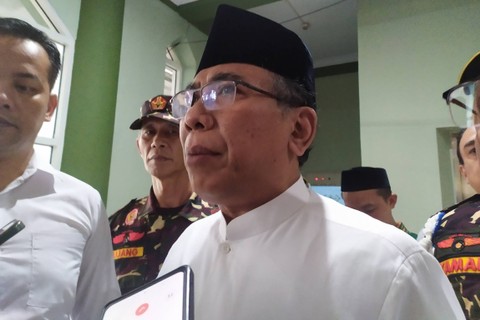 Ketua Umum Pengurus Besar Nahdlatul Ulama (PBNU), Yahya Cholil Staquf, di Kantor PWNU Jabar, Kota Bandung pada Sabtu (10/2/2024). Foto: Rachmadi Rasyad/kumparan