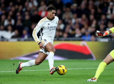Pemain Real Madrid Jude Bellingham saat pertandingan di Santiago Bernabeu, Madrid, Spanyol. Foto: Isabel Infantes/Reuters