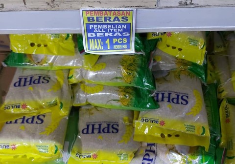 Pembelian beras di supermarket-supermarket Jogja saat ini sudah dibatasi. Foto: Dok. Disperindag DIY