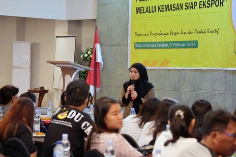 Diseminasi Pengembangan Ekspor Jasa dan Produk Kreatif dengan tema “Peluang Pasar Global Melalui Kemasan Siap Ekspor” yang berlangsung di Amurang, Minahasa Selatan, Sulawesi Utara, Jumat (9 Feb). 