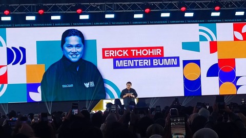 Menteri BUMN Erick Thohir dalam acara BUMN Next Gen 2024 di City Hall PIM 3, Selasa (13/2/2024). Foto: Ave Airiza Gunanto/kumparan