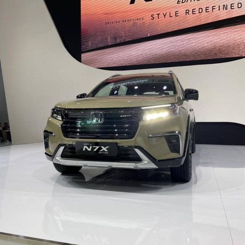 PT Honda Prospect Motor (HPM) hadirkan New Honda BR-V N7X Edition di IIMS 2024. Foto: Sena Pratama/kumparan