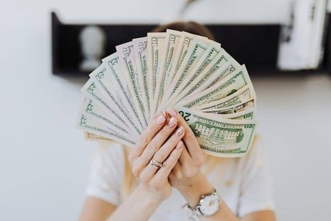 Ilustrasi Strategi Investasi Jangka Panjang. Sumber: Pexels/Karolina Grabowska