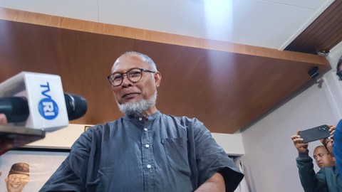 Bambang Widjajonto saat di rumah perubahan, Brawijaya, Jaksel, Jumat (16/2).  Foto: Thomas Bosco/kumparan