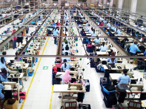 Ilustrasi pekerja di PT Komitrando Emporio, Banguntapan, Bantul. Foto: Dok. Komitrando Emporio