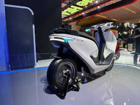Purwarupa calon motor listrik Honda CS e: Concept di IIMS 2024. Foto: Sena Pratama/kumparan