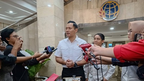 Menteri ATR/BPN, Agus Harimurti Yudhoyono (AHY), saat ditemui wartawan di kantornya, Kamis (22/2/2024). Foto: Fadhil Pramudya/kumparan