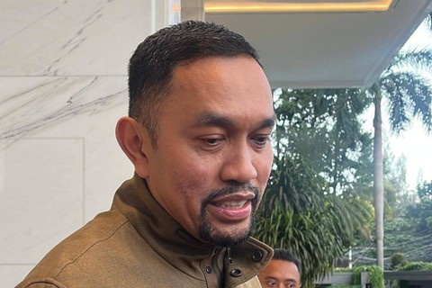 Bendum Partai NasDem Ahmad Sahroni di NasDem Tower, Cikini, Jakarta Pusat, Kamis  (22/2/2024). Foto: Haya Syahira/kumparan