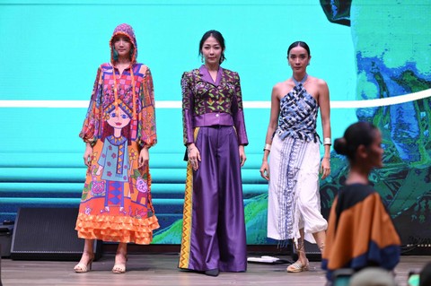 Indonesia Fashion Week 2024-Langgam Jakarta Teranyam. Foto: Dok. Indonesia Fashion Week 2024.