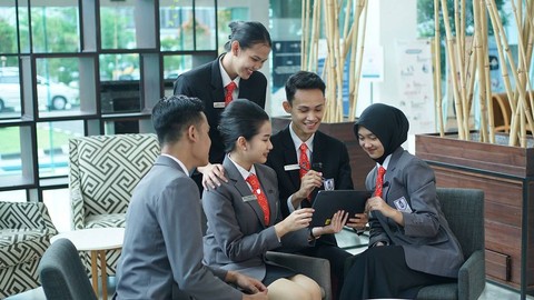 Para mahasiswa di Poltekpar Palembang, Foto : Poltekpar Palembang