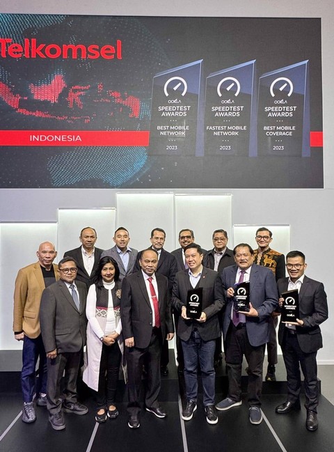 Bertepatan dengan pelaksanaan Mobile World Conference (MWC) 2024 Barcelona (27/2), Telkomsel menerima penghargaan tingkat global dari Ookla® Speedtest Awards kategori Best Mobile Coverage. Foto: Dok. Telkomsel