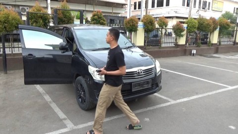 Mobil yang digunakan pelaku pemerkosaan di Kabupaten Gowa, Sulawesi Selatan. Foto: Dok. Istimewa