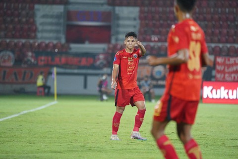 Syahrian Abimanyu dalam pertandingan Liga 1 2023/24 antara Persija vs Dewa United di Stadion Kapten I Wayan Dipta, Gianyar, Bali, Sabtu (2/3/2024). Foto: Dok. Media Persija