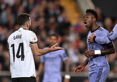 Valencia vs Real Madrid di Liga Spanyol. Dok: Reuters/Pablo Morano