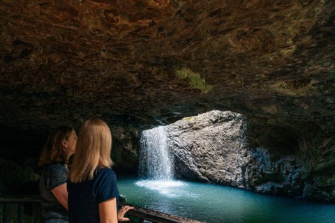 Natural Arch, Springbrook National Park. Foto: Dok. Tourism and Events Queensland