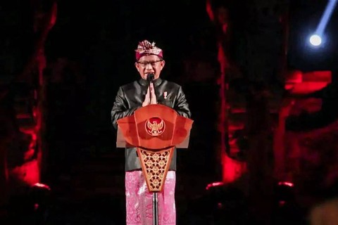 Mendagri Sampaikan Penghargaan Tinggi Menteri Dalam Negeri (Mendagri) Muhammad Tito Karnavian atas nama Presiden Joko Widodo (Jokowi) dan Wakil Presiden (Wapres) K.H. Ma'ruf Amin menyampaikan penghargaan yang tinggi kepada Provinsi Bali. Foto: IG@titokarnavian