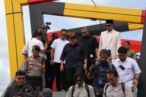 Menteri BUMN Erick Thohir meresmikan Stasiun Lambuang di Kota Bukittinggi, Sumatera Barat (Sumbar), Rabu (6/3/2024). Foto: kumparan