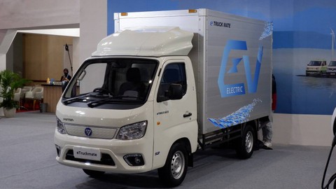 Kendaraan listrik Foton e-Truckmate di GIICOMVEC 2024.  Foto: Aditya Pratama Niagara/kumparan