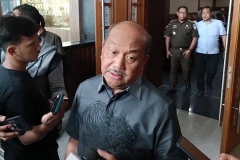 Kuasa hukum Achsanul Qosasi, Soesilo Aribowo, di PN Jakarta Pusat, Kamis (7/3/2024). Foto: Hedi/kumparan