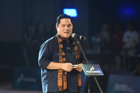 Menteri BUMN Erick Thohir memberikan sambutan saat peresmian pembangunan Gelanggang Generasi Muda (GGM) Pertamina di Majalengka, Jawa Barat, Jumat (8/3/2024). Foto: Dok. Pertamina