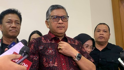 Sekjen PDIP Hasto Kristiyanto hadiri undangan Front Penyelemat Demokrasi dan Reformasi (F-PDR) melawan kecurangan pemilu, Sabtu (9/3/2024). Foto: Paulina Herasmaranindar/kumparan