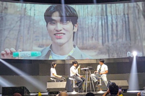 Peluncurkan FreshCare Smash Matcha di Balai Sarbini Jakarta, Kamis (7/3/2024). Foto: Dok. Istimewa