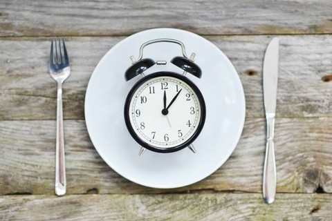 Ilustrasi Jadwal Imsakiyah Dan Buka Puasa Tanjung Selor 2024, Foto: Unsplash/adrian825.