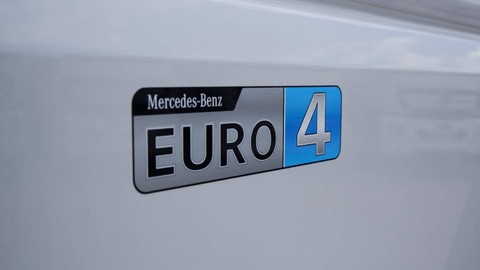 Truk Mercedes-Benz Axor 2528 R Euro 4 M-Cab. Foto: Aditya Pratama Niagara/kumparan