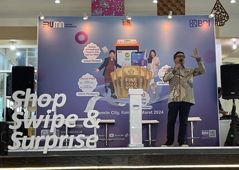BRI memperkenalkan program baru yaitu Program Dagang Untung Belanja Untung. Program ini diperuntukkan untuk para pedagang dan pembeli di Thamrin City, Jakarta. dok. BRI
