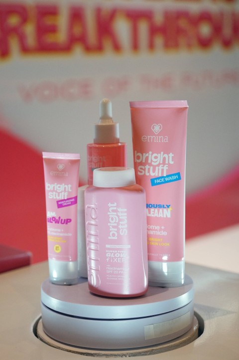 Emina Gelar Summit Perdana, Berkomitmen Dukung Suara Remaja Perempuan. Foto: Dok. Emina