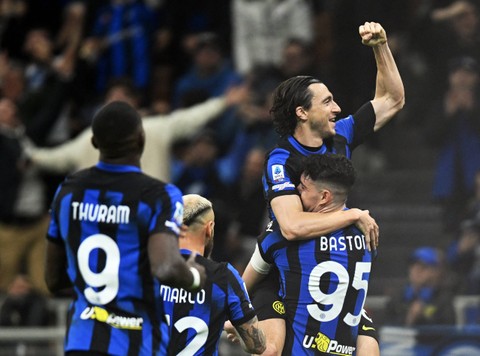 Pertandingan Liga Italia antara Inter Milan vs Napoli, Senin (18/03/2024) dini hari WIB. Foto: Daniele Mascolo/REUTERS