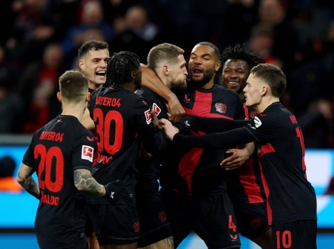 Selebrasi pemain Bayer Leverkusen dalam sebuah pertandingan di Liga Jerman pada Februari 2024. Foto: REUTERS/Thilo Schmuelgen