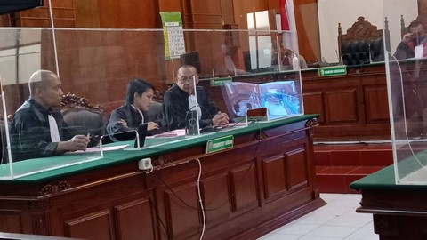Sidang pembacaan dakwaan terhadap Gregorius Ronald Tannur, tersangka pembunuhan kekasihnya, Dini Sera Afrianti (29) di PN Surabaya, Selasa (19/3/2024)  Foto: Dok. Istimewa