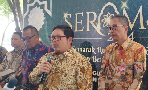 Kepala Kantor Perwakilan (KPw) Bank Indonesia Jatim, Erwin Gunawan Hutapea (pegang microphone). Foto: Masruroh/Basra
