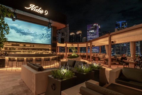 Restoran mewah Nube9 Sky Lounge & Golf resmi buka di SCBD, Jakarta, Jumat (23/3/2024). Foto: Dok. Nube9 Sky Lounge & Golf