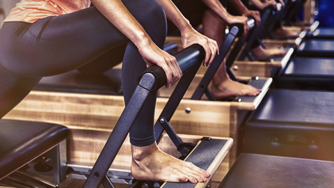Ilustrasi olahraga pilates. Foto: Shutterstock
