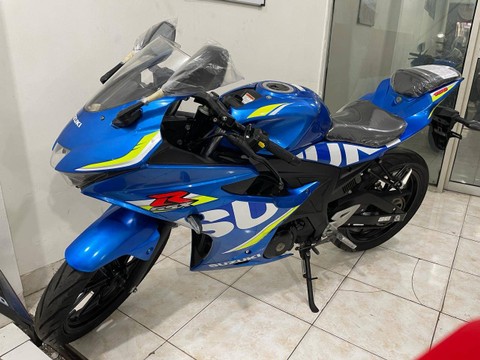 Motor sport bekas di diler Antara Motor Kalisari, Jakarta Timur. Foto: Sena Pratama/kumparan