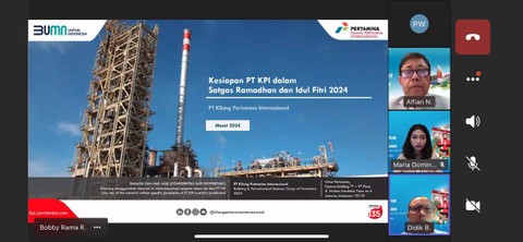 Direktur Logistik & Infrastruktur Pertamina Alfian Nasution membuka Kick Off Satgas RAFI 2024 secara daring, menandai kesiapan Pertamina Group melayani masyarakat pada momen Ramadan dan Idulfitri, Senin (25/3/2024). Foto: Pertamina