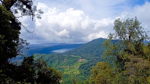 Gunung Sanghyang, Bali. Foto: Shutterstock