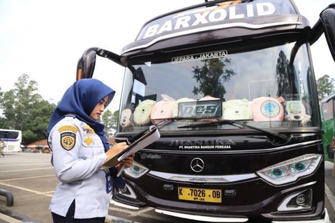 Pengecekan bus (ramp check). Dok: Dishub Kota Tangerang