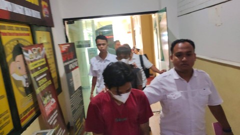 Calo tiket di Pelabuhan Merak ditangkap polisi. Foto: Dok. Istimewa