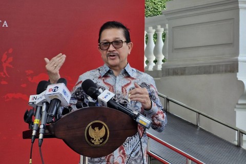 Direktur Utama PT Freeport Indonesia Tony Wenas saat memberikan keterangan pers usai bertemu Presiden Jokowi, Kamis (28/3/2024). Foto: Nadia Riso/kumparan