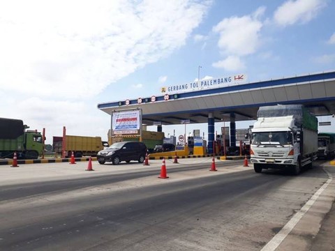 Kendaraan yang melintas di pintu Tol Palindra (Dok. istimewa)