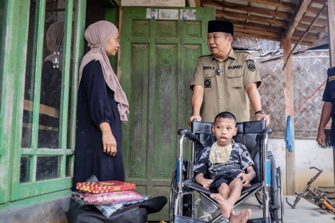 Kursi roda untuk difabel anak-anak. Foto: Dok. Istimewa