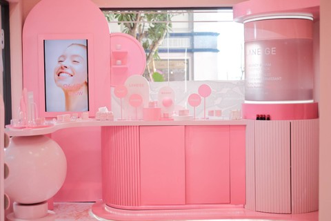 Instalasi Laneige Bouncy Arena di PIK. Foto: Laneige
