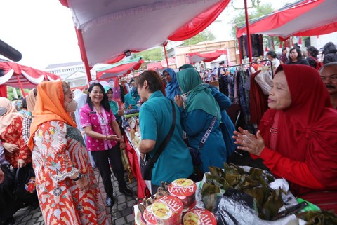 Pemkot Semarang Bersama BI Gelar Gerakan Pangan Murah dan Bazar Ramadan, Ada Tebus Suka-suka. Foto: Dok. Pemkot Semarang