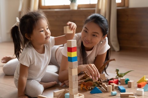 Ilustrasi Ibu dan Anak Foto: fizkes/Shutterstock