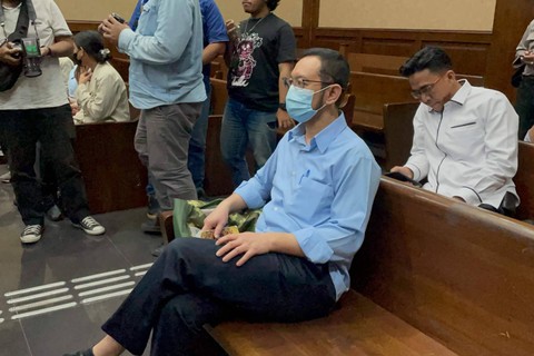 Mantan Kepala Bea Cukai Makassar, Andhi Pramono, menjalani sidang dengan agenda pembacaan putusan di PN Tipikor Jakarta Pusat, Senin (1/4). Foto: Fadhil Pramudya/kumparan