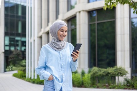 Ilustrasi ikut kompetisi Snap & Win BSI. Foto: Shutterstock