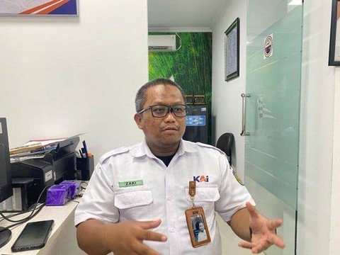 Manager Humas Divre IV Tanjung Karang Azhar Zaki Assjari. | Foto: Sinta Yuliana/Lampung Geh